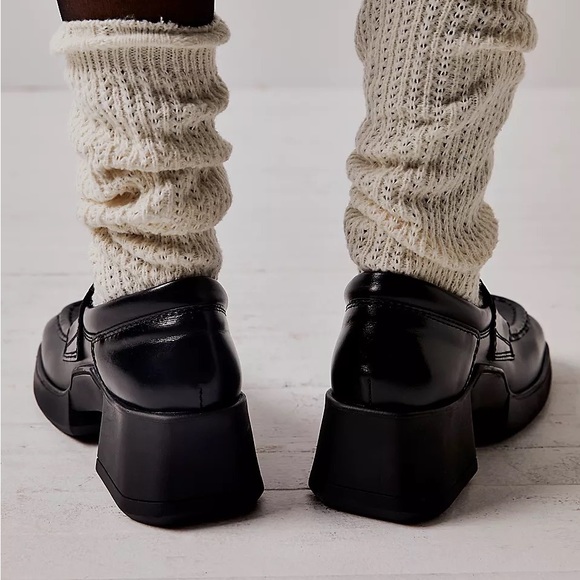 NIB MIISTA MODERN CHUNKY-HEELED BLACK LOAFERS W/TREAD SOLE (39/9) - Picture 4 of 13